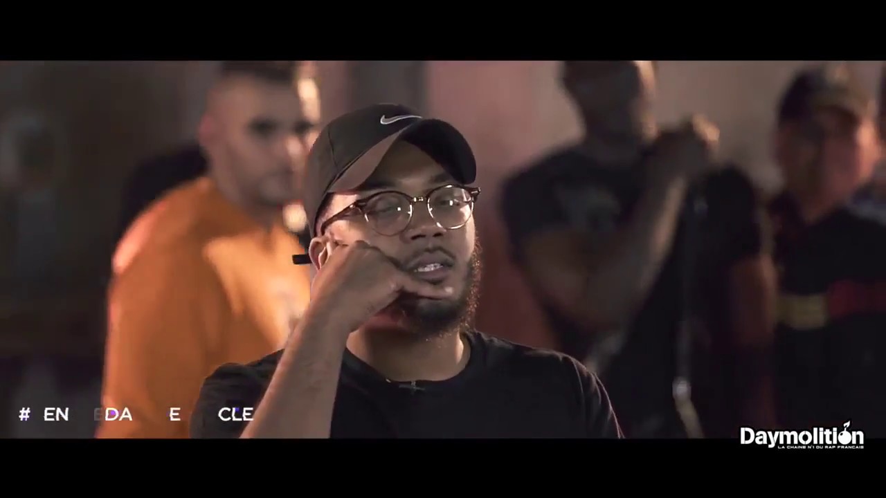 Jewel rentre dans le cercle - Freestyle