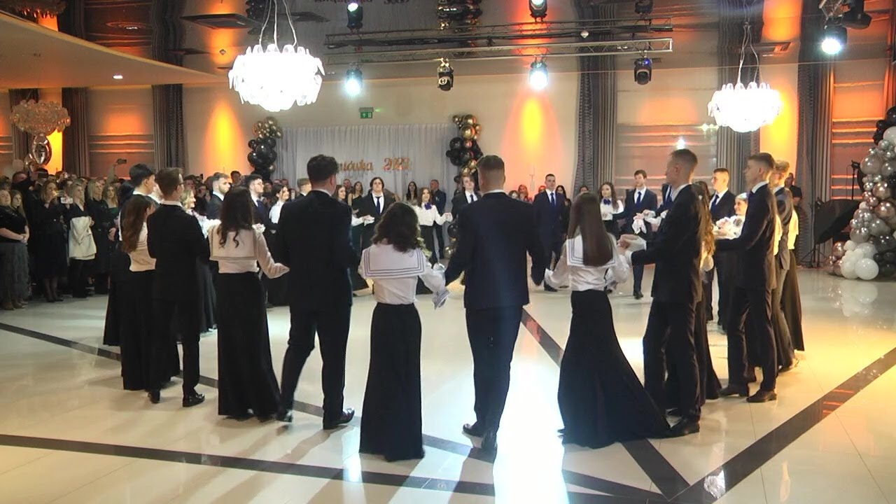 Studniówki 2023: II LO im. Marii Konopnickiej