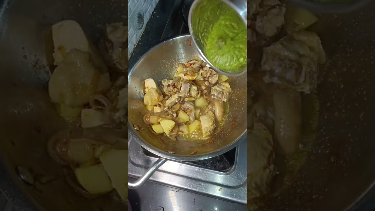 Chicken Aalu Matar  Salan