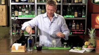 How To Make The Perfect Cape Cod Cocktail In One Minute