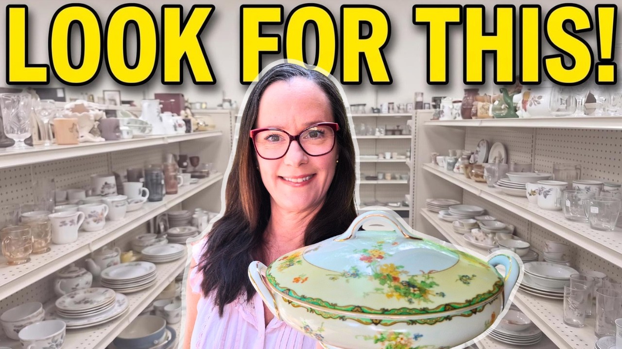 【happiest】　2A259　古道具　古家具 I ALMOST Left This VALUABLE Vintage China Behind at Goodwill