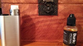 2 Minute Vape Review - Bunkr Apple Strudel Eliquid Review