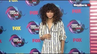 Famous Zendaya arrives at Teen Choice Awards 2017 Profile