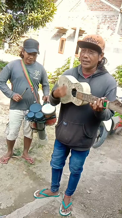 pengamen jalanan lagu tarling Cirebonan UNYU UNYU #shortvideo