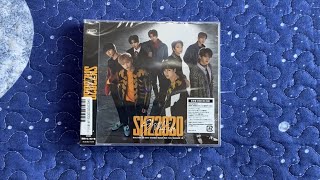 Unboxing Stray Kids 1st Japanese Studio Album SKZ2020 [2CD] (Normal Edition).