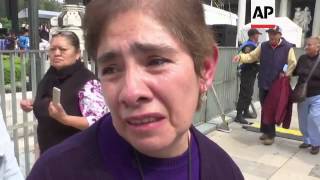 Juan Gabriel fans in Mexico bid him farewell