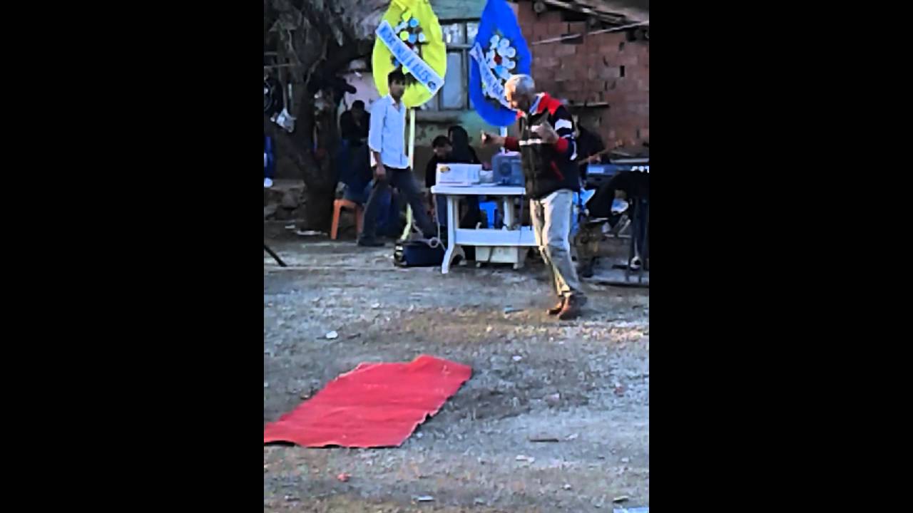 Konya Ilgün Ağlar Köyü Düğünlerinin Vazgeçilmez Oyuncusu Sinan