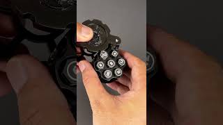 Revolver dice simulator with metallic texture and crisp sound!#toys#fidgetspinner