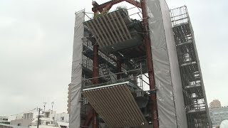 実物大模型ひさし公開 新国立、観客席はゆったり