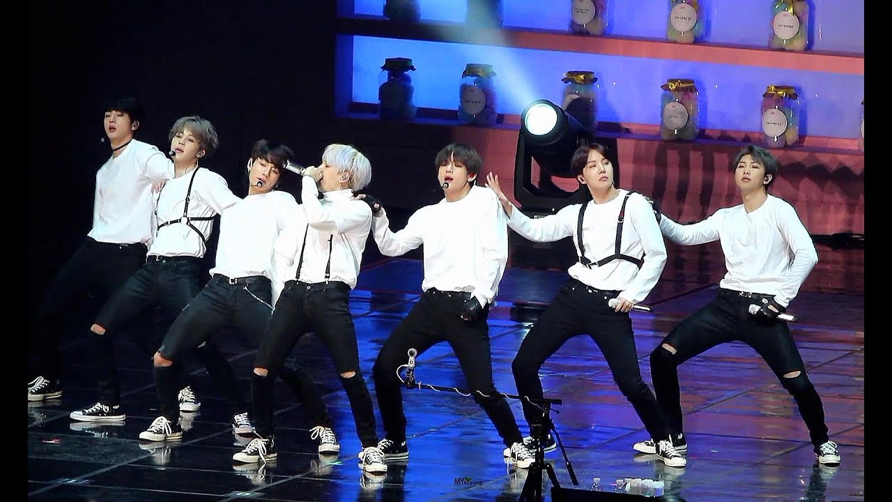 Bts Best Of Me - Interview/TransSTARCAST "This is the best of GIFs