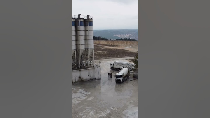İlk defa drone gören küçük Şevket😂  #dji #drone #kastamonu #kastamonuüniversitesi #beton #djimini2