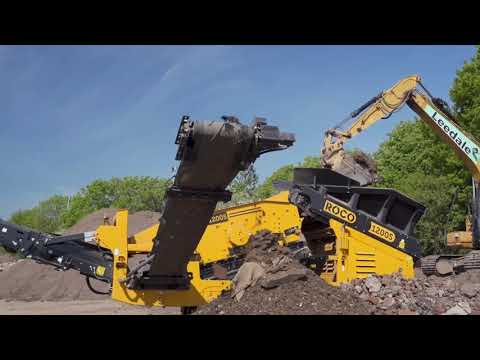 R9 Crusher and 1200S working on site.