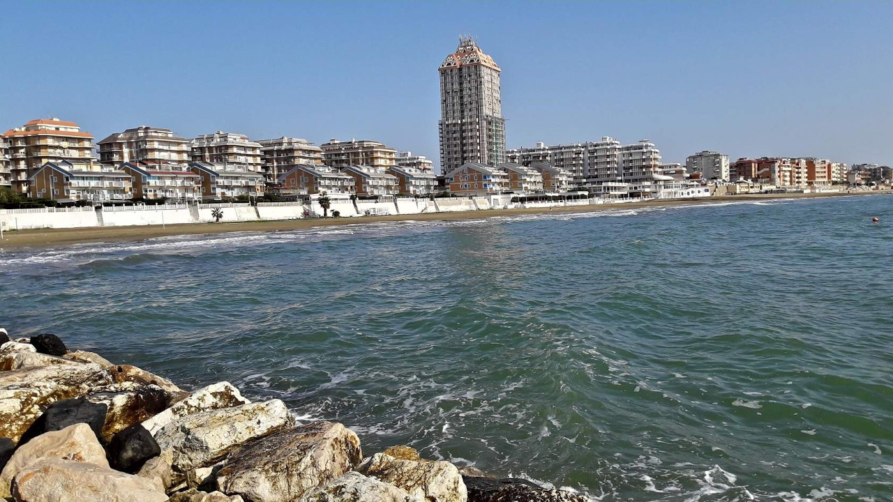 Неттуно италия