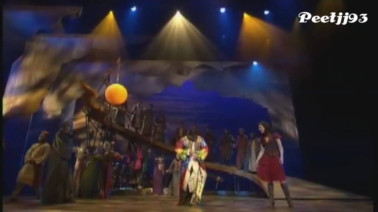 Joseph and the Amazing Technicolor Dreamcoat