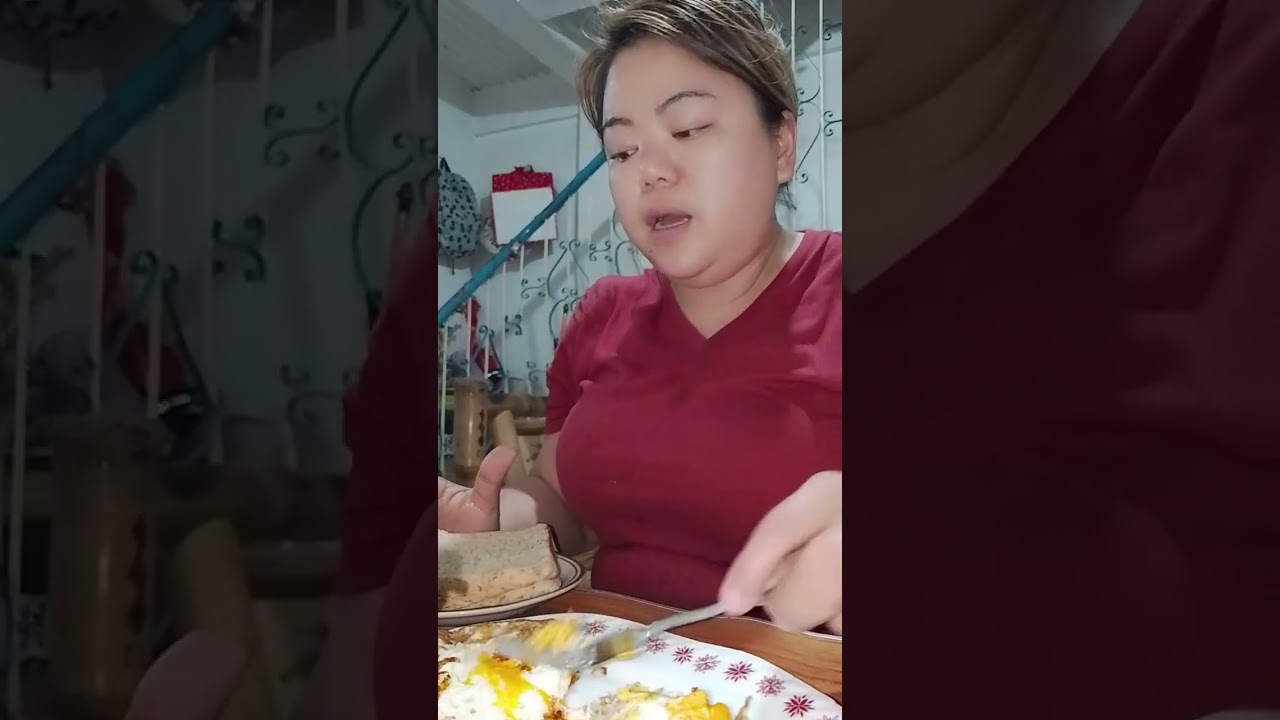 Gumawa ako ng Egg sandwich kasama ko ang Beang ko.please watch out po thank you 😊