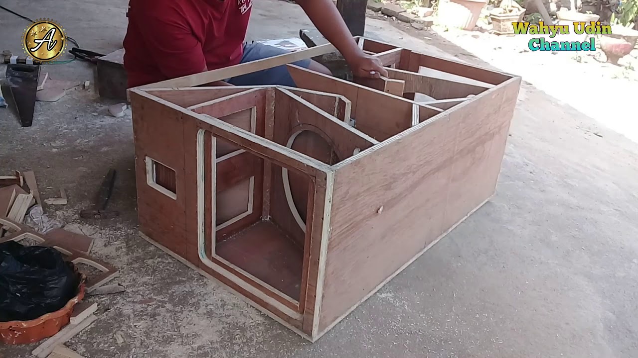 Proses Membuat Box Cla 12 Inch Youtube Subwoofer Box Design 12 Subwoofer Box Subwoofer Box