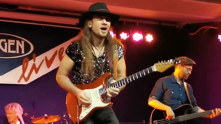 Ulrich Ellison, "Angel", live in Vienna , 21Apr2022
