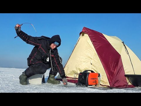 ТАЙМЕНИ, ЛЕНКИ, СИГИ! ЗАПРЕЩННАЯ РЫБАЛКА ПОЛУЧИЛАСЬ НА ОПАСНОЙ ЛЬДИНЕ!