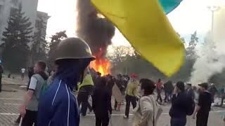 Pro-Russes VS Pro-Ukrainiens en plein centre ville
