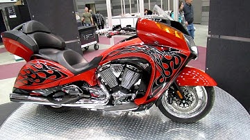 2013 Victory Arlen Ness Victory Vision - Walkaround - 2013 Quebec Motorcycle Show