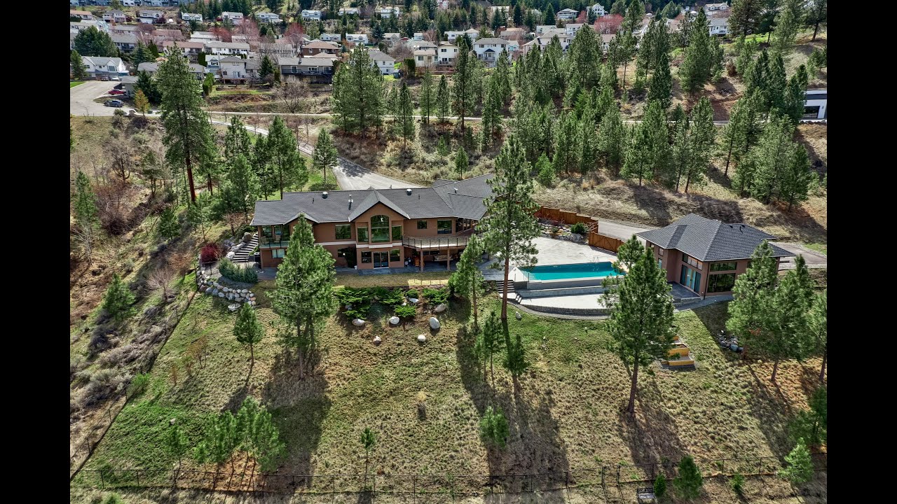 1450 Capilano Place MLS® 168041 l Kamloops, BC 3,1250,000 w