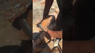 Brick Trowel Trick #Bricklaying #TrowelTrick #ConstructionHack #MasonryWork #BrickWall