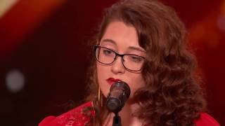 Wanita Tunarungu ini mendapatkan Golden Buzzer by Simon   2017