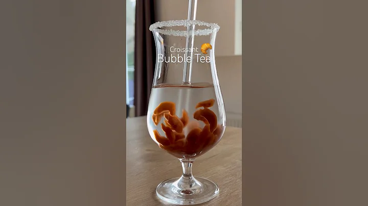 Croissant Bubble Tea 🥐 #bubbletea #bobatea #trendingshorts #trend #croissant #shorts