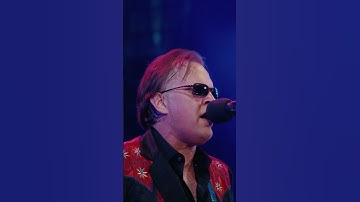 Thumbnail of Joe Bonamassa - The Heart That Never Waits (LIVE)