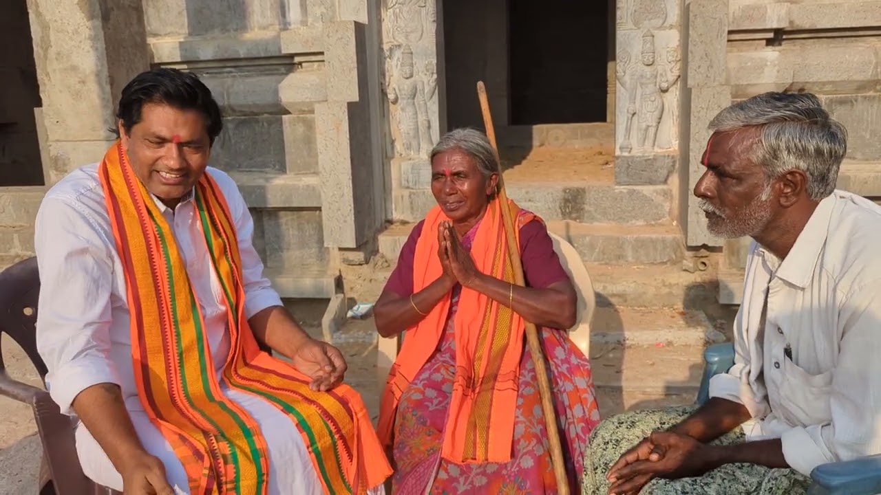 మాచర్లమండలం తాళ్లపల్లిగ్రామంలో యాచకవృతితో  వెంకటేశ్వరస్వామిదేవాలయం నిర్మాణంకర్త లక్ష్మీనరసమ్మజీవితం