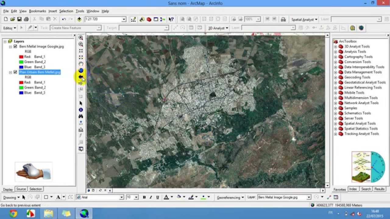 Comment géoréférencer (caler) une image satellite avec une carte calée sur ArcGis