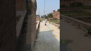 URBAN SKATING STUNTS 😱😎 #skates #roadskating #rollerskating #rollerskating  #skater  #rollerblader