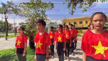 Clip Hát quốc ca tại địa chỉ đỏ của Trường THCS Ngô Thế Lân, huyện Quảng Điền, tỉnh Thừa Thiên Huế