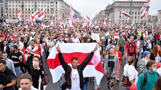 Biélorussie : des dizaines de milliers de manifestants à Minsk