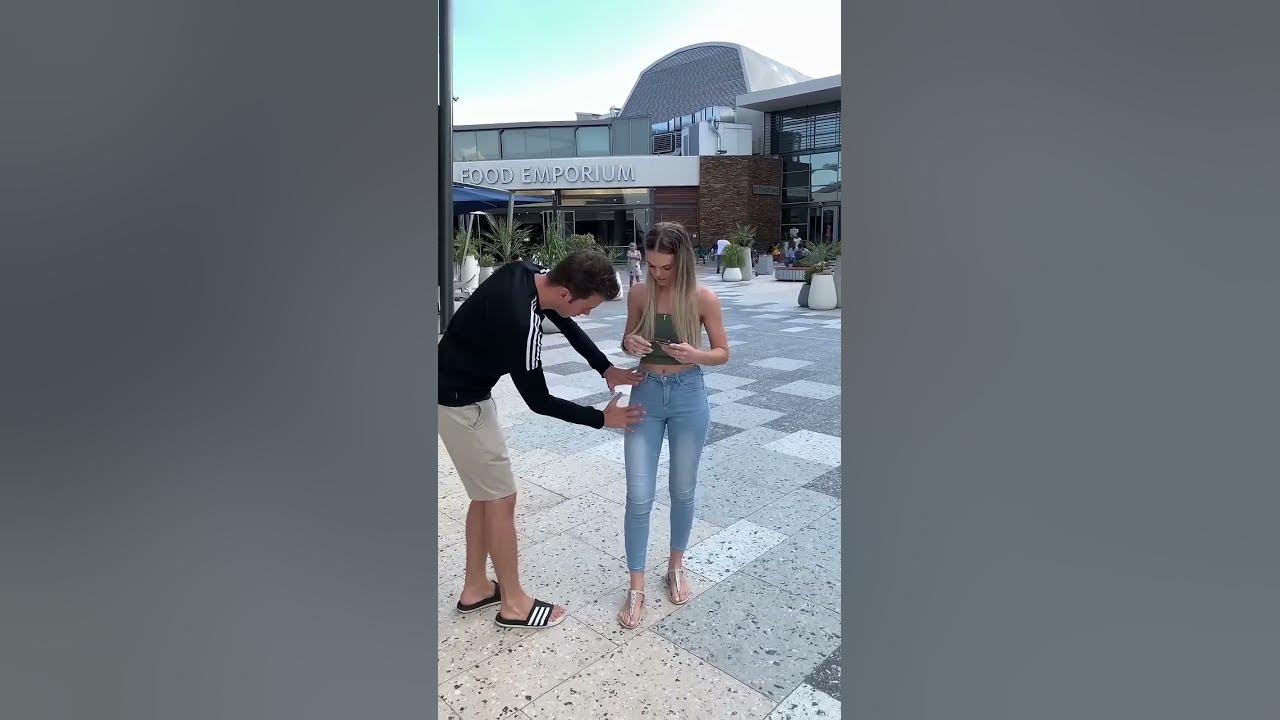 TikTok Magician Does INSANE Magic Trick π€― #shorts TikTok Magician Does INSANE Magic Trick π€― #shorts