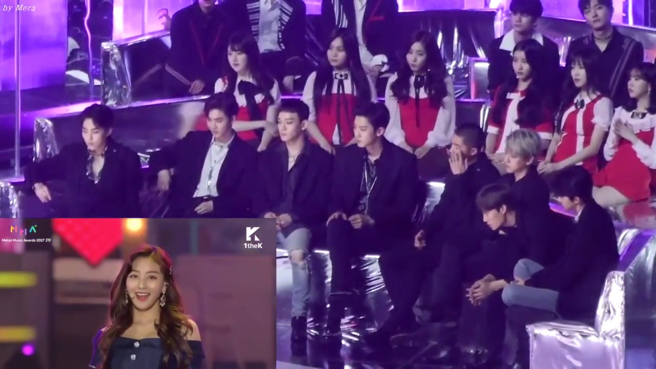 Exo Reaction Twice Likey Mma 17 Youtube