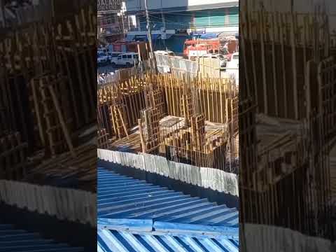 Ghorofa Lililoanguka Kariakoo Watu Waokolewq