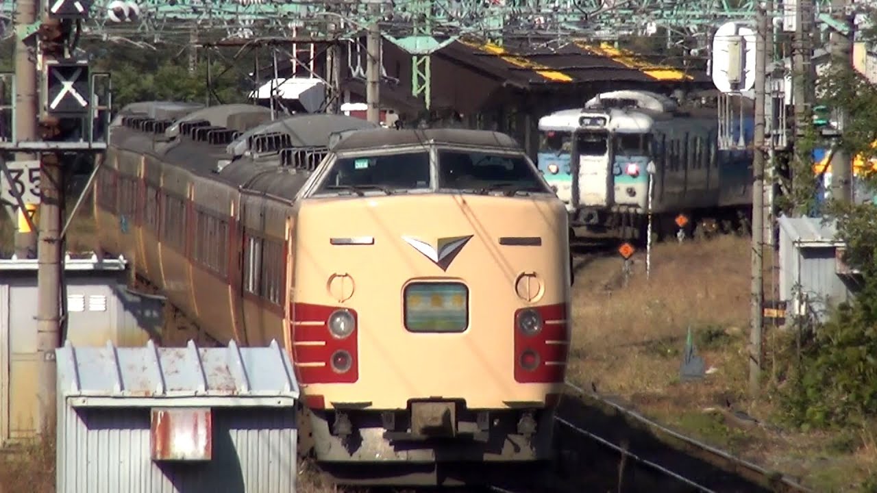 信越本線二本木駅スイッチバック 189系妙高号&115系 交換