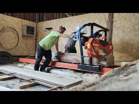 Woodmizer LX50 - YouTube