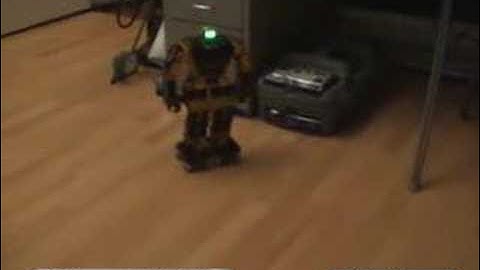 Robonova-1 on skates II