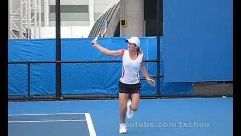 Justine Henin - Backhand Return of Serve