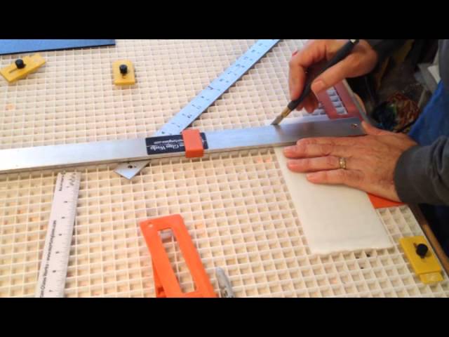 Master the Art of Glass Cutting with Silberschnitt Running Pliers 