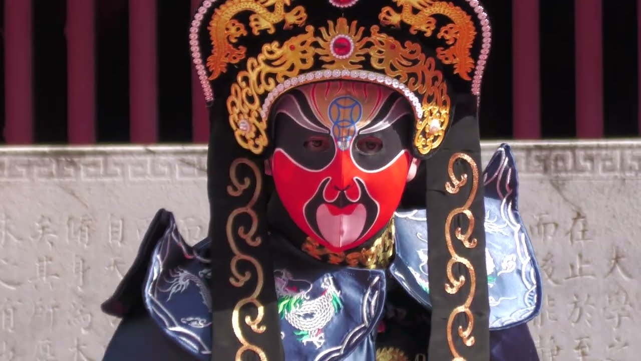 京介変貌！！ 新曲・新衣装・新面・全てが新しい　京介変面ショー 午後2時30分の部　長崎燈會（ランタンフェスティバル）2026 長崎孔子廟　2026年2月19日