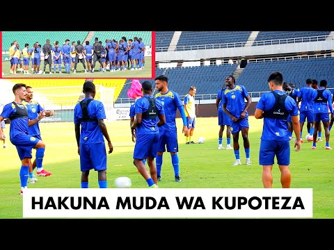 TAZAMA WALICHOKIFANYA PETRO DE LUANDA KWA MKAPA HAPA SIMBA KAZI ANAYO MAZOEZI YAO YAMEKAMILIKA