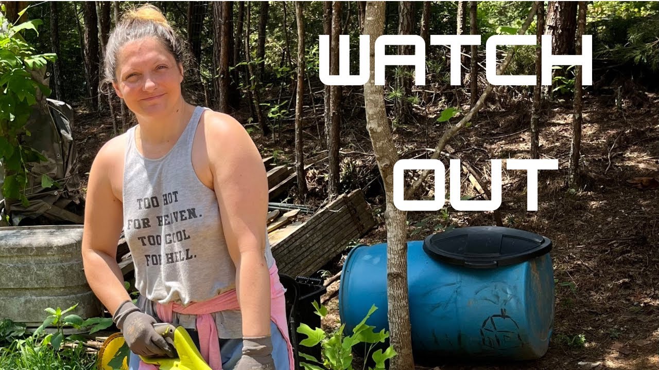 The Incredible Grass-Cutting Skills of a Fearless Amputee