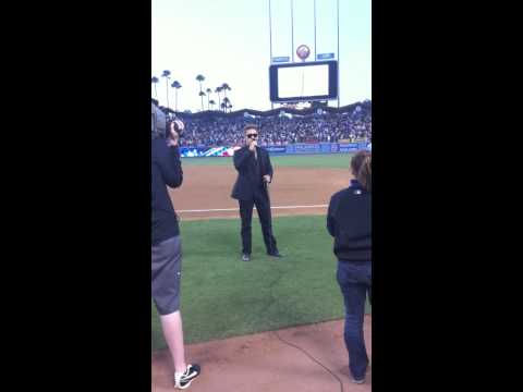 Alex Boyd sings "God Bless America" at Dodgers Sta...