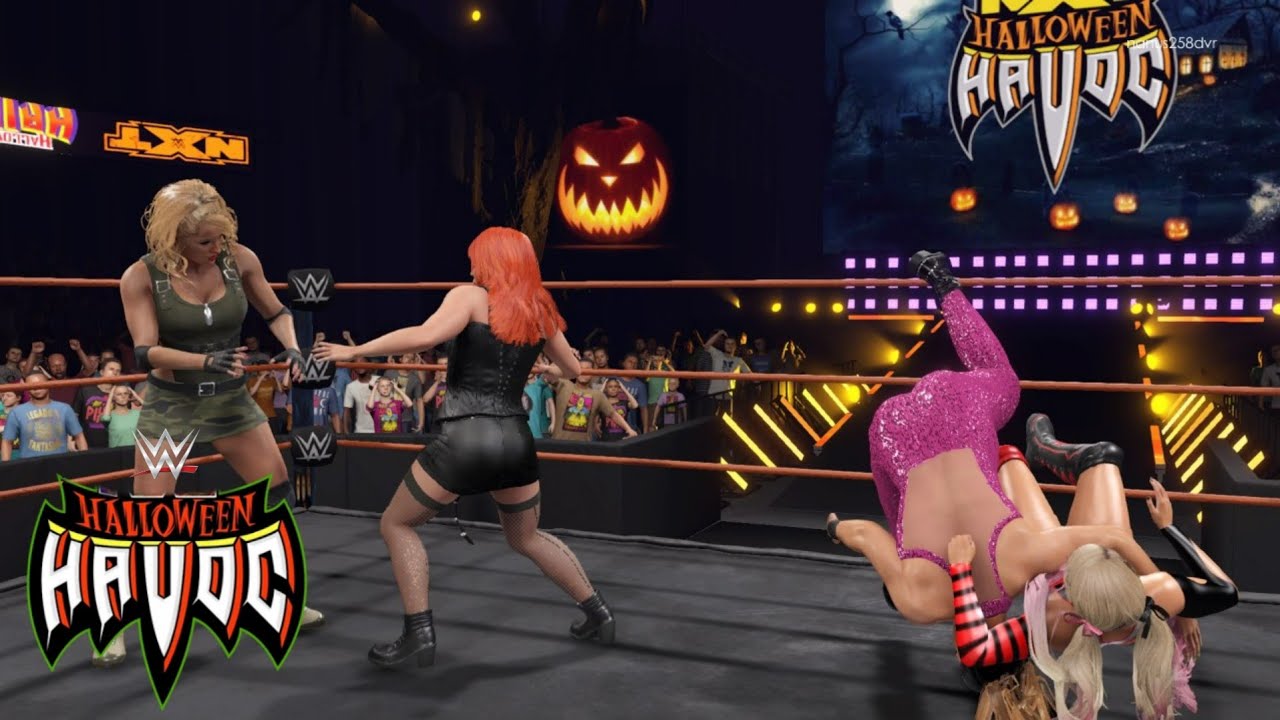 WWE 2K22 6 WOMAN HALLOWEEN BATTLE ROYAL MATCH - YouTube