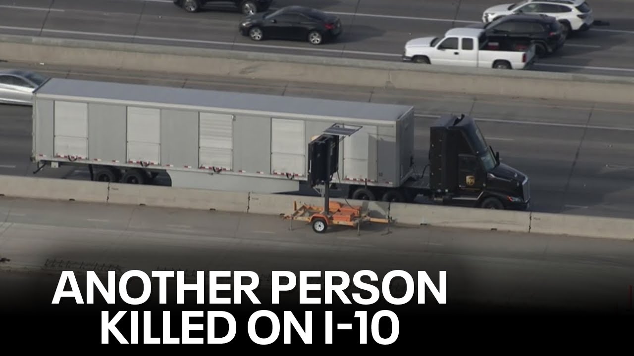 Crash on I-10 in Phoenix - YouTube