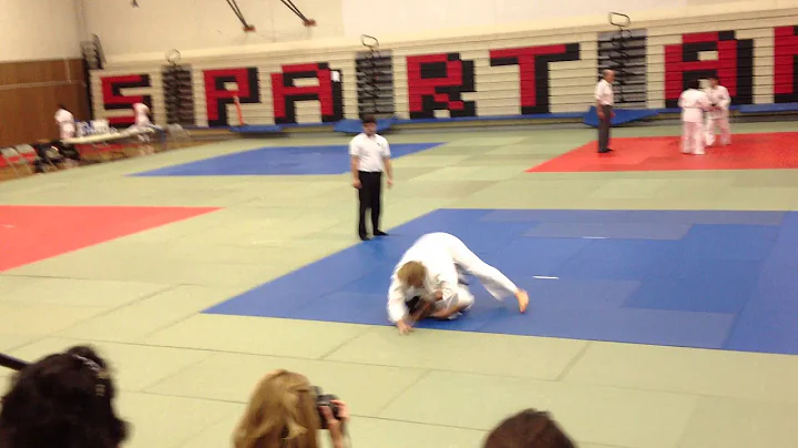 Baltazar Guzman vs. Russ_Pt. 1 Monterey Judo Compe...