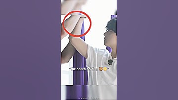 Jungkook looked worried 🐰😳‼️ Was he jealous 😆? #shorts #taekook #youtubeshorts